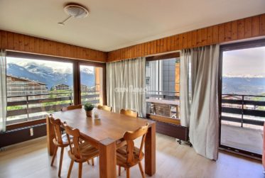 Aux pieds des pistes "Location hebdomadaire`"été
