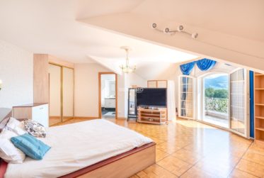 VIUZ-EN-SALLAZ - MAGNIFIQUE MAISON D'ARCHITECTE