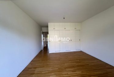 Appartement 5 pièces traversant