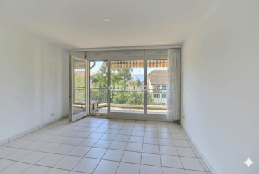 "Vue Lac et Campagne"