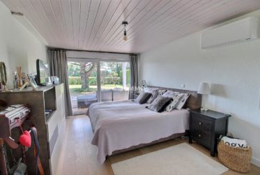 CHENS-SUR-LEMAN villa d'architecte