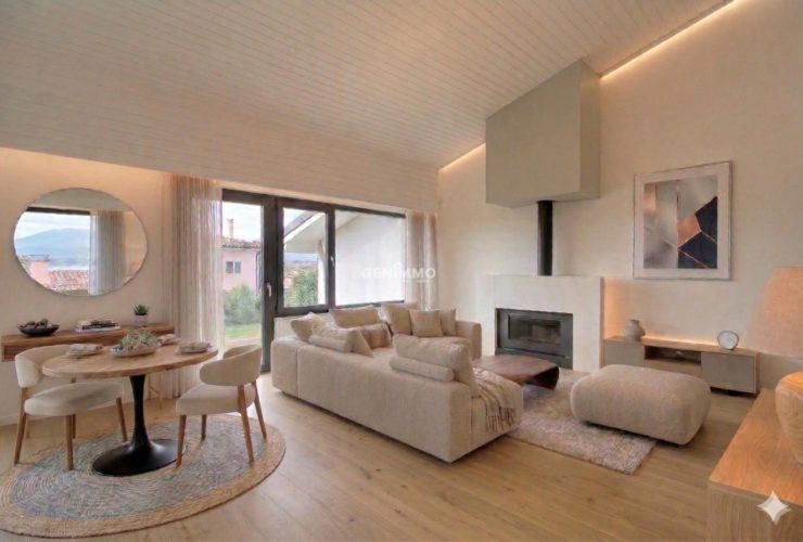 VILLA INDIVIDUELLE AVEC VUE LAC