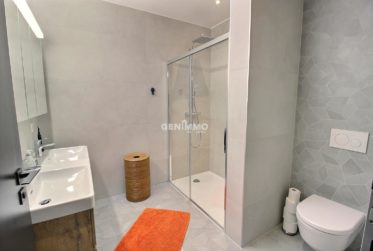 En Exclusivité