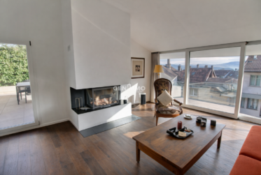 Appartement triplex avec studio indépendant