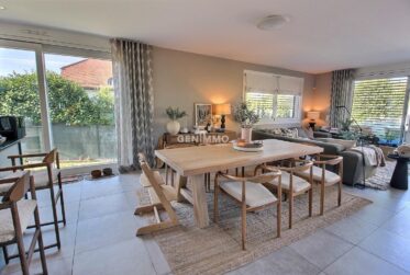 Villa d'exception vue lac – Modernité, volumes & prestations haut de gamme