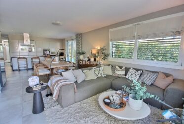 Villa d'exception vue lac – Modernité, volumes & prestations haut de gamme