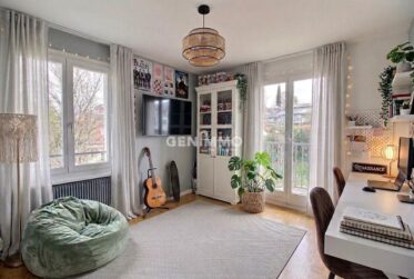 Appartement traversant avec magnifique vue lac