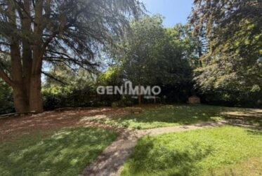 Appartement 4 pièces au calme dans un cadre verdoyant